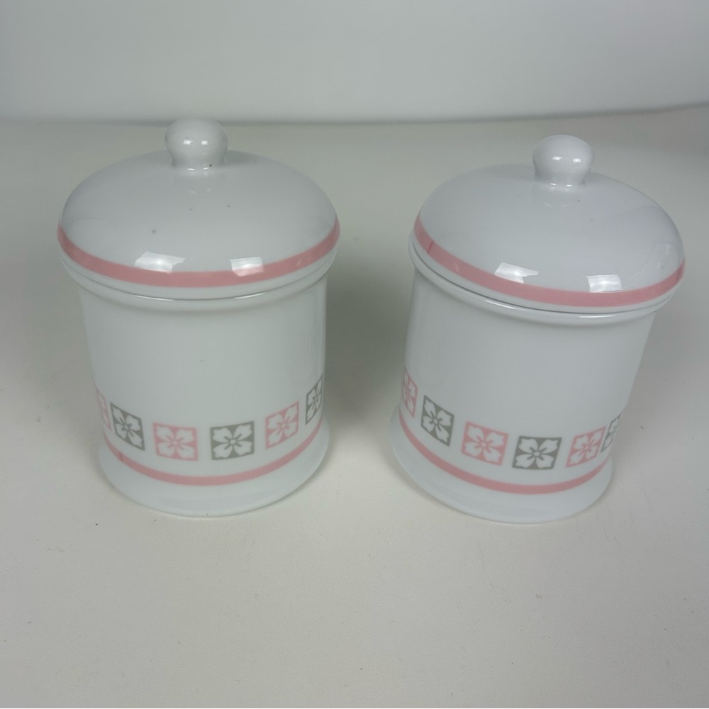 NIB – VTG – 1987 – Lot of "2” Avon Porcelain Apothecary Floral Jars/Canisters